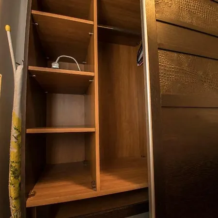 Octagon Apartments, Nilie Hospitality Mgmt Apartament Salonic