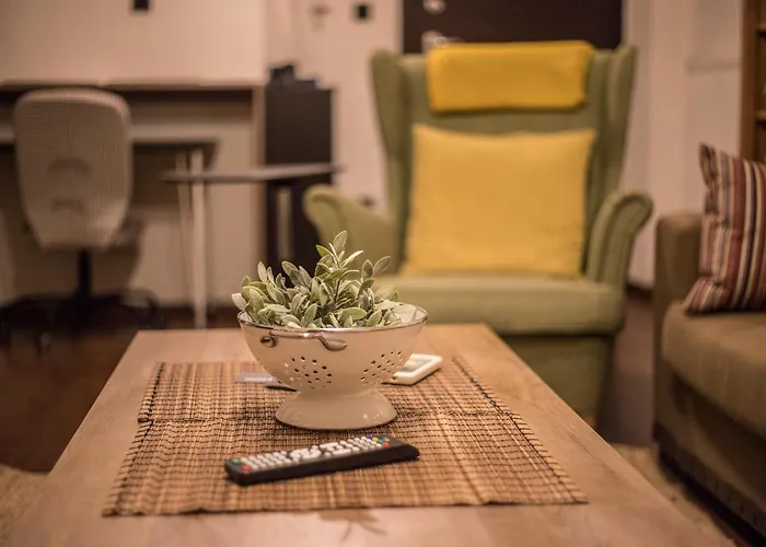 Octagon Apartments, Nilie Hospitality Mgmt شقة *